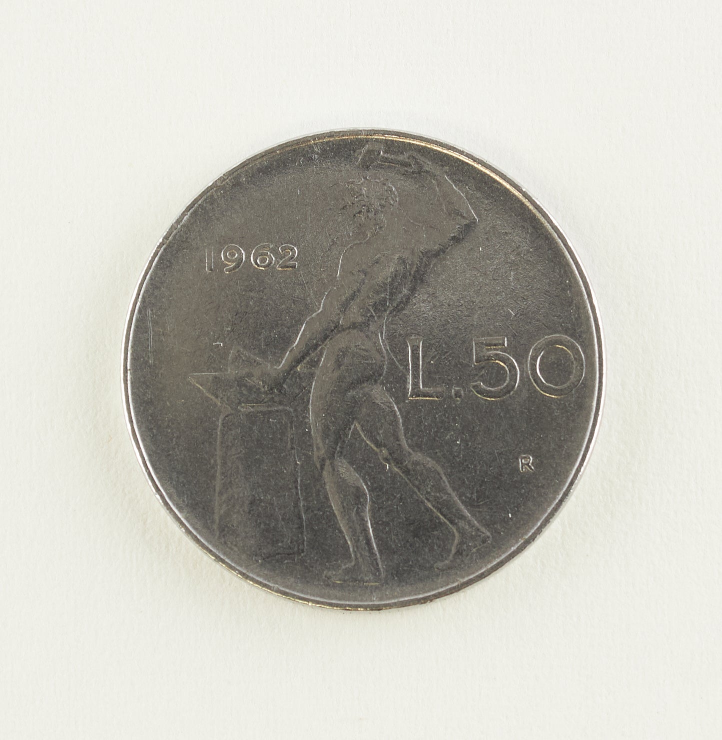 Repubblica Italiana 50 Lire 1962 Vulcano nudo all'incudine - condizioni SPL