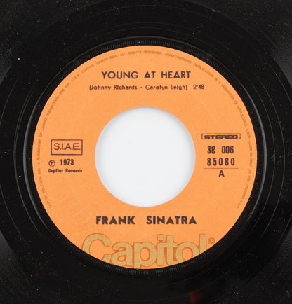Frank Sinatra - Young at heart / Ebb tide - Capitol - 1973 - 45 giri - cantanti internazionali