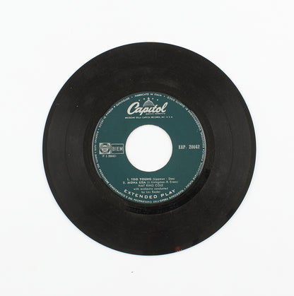 Nat King Cole - Too young / Mona Lisa - Capitol Records - 1960 - 45 giri - cantanti internazionali